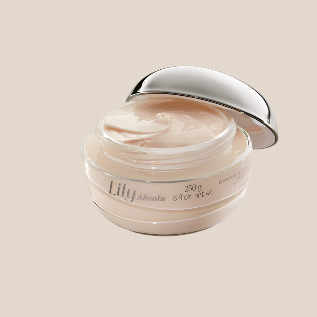 LILY ABSOLU SATIN CREAM – PERFUMED BODY CREAM - 250G | O BOTICÁRIO